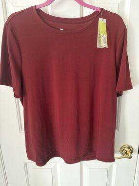 Target Women’s Short Sleeve Crew Neck T-Shirt - Burgundy